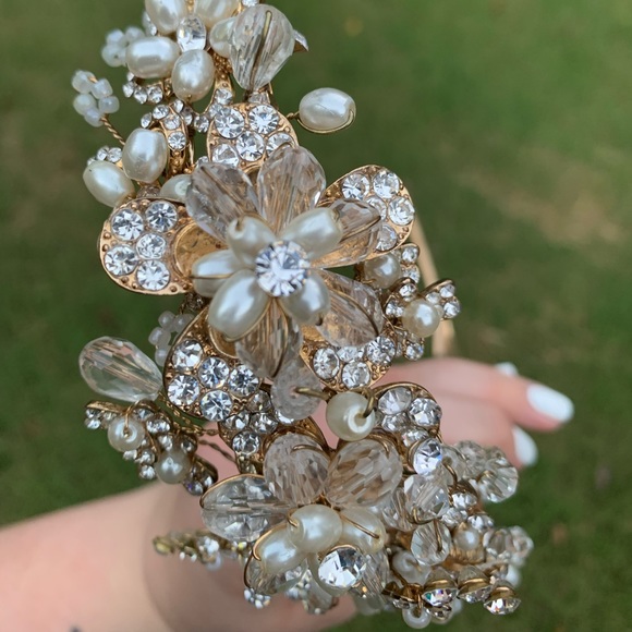 Rhinestone & Pearl Flower Crown - Picture 10 of 15